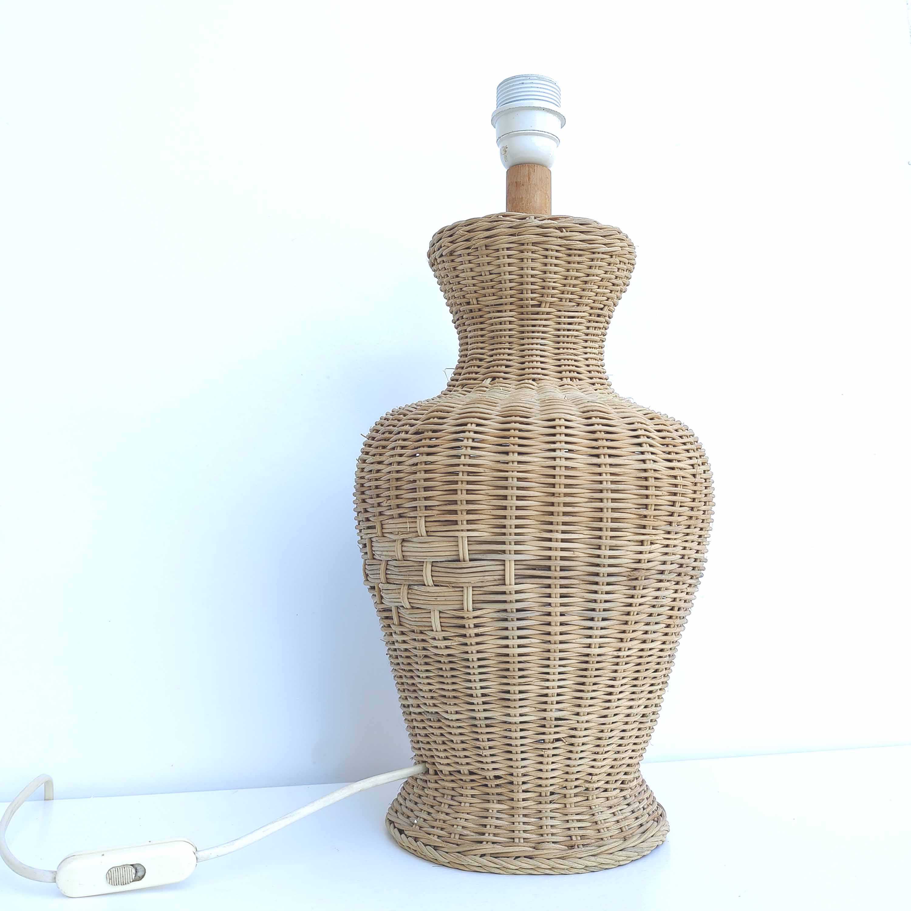 Vintage rattan lamp
