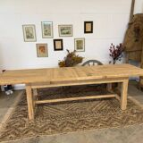 Solid oak farmhouse table with 2 central extensions
