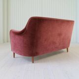 "Samsas" canapé in rare velvet by Carl Malmsten from the mid-century, Sweden, 1960s.