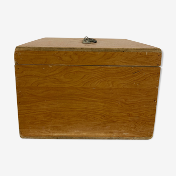 Wooden storage box