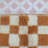 Berber rug in brown and beige check pattern - 206 x 154 cm