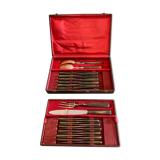 Box 28 pieces, knives and service cutlery