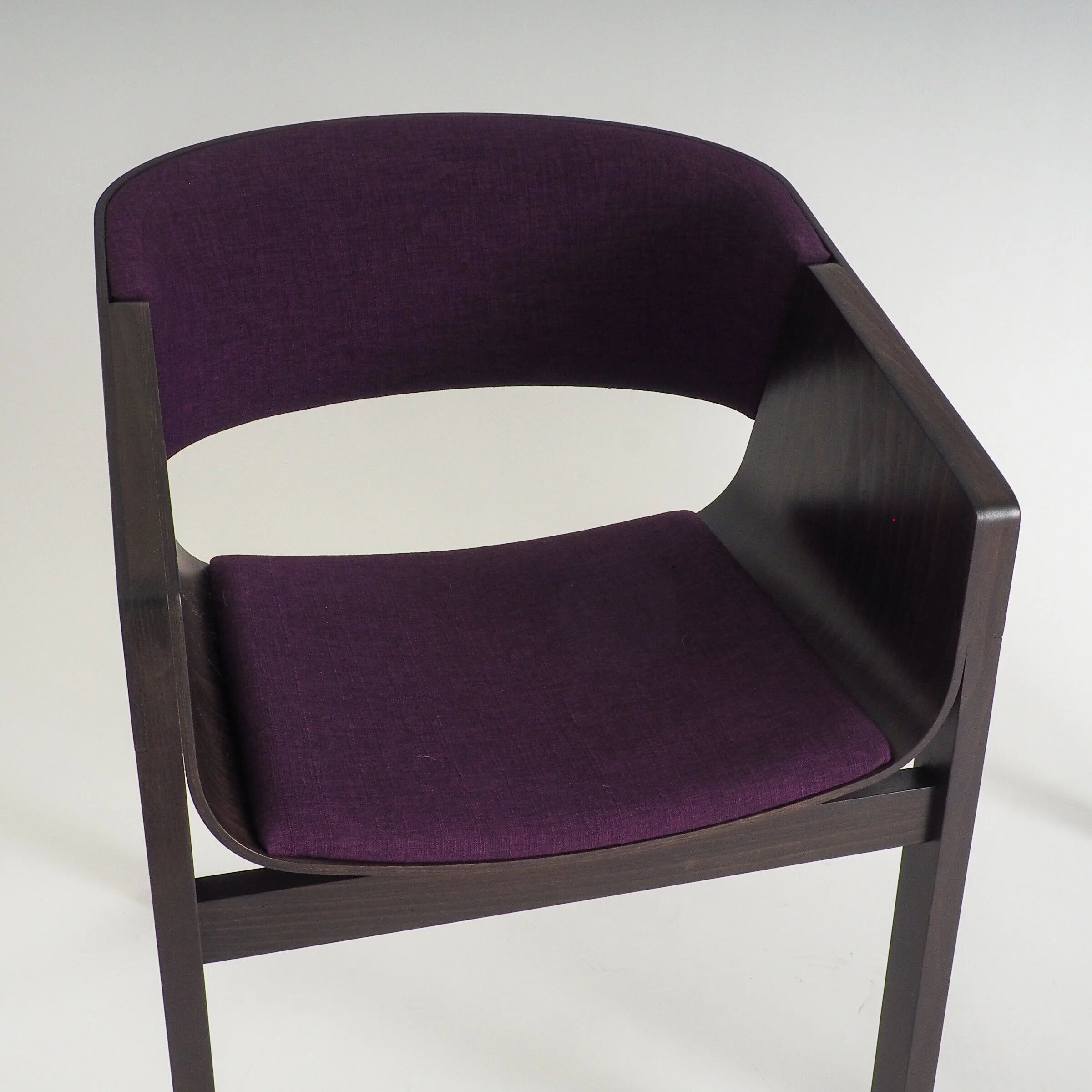 Ensemble de 2 fauteuils magnifiques par TON