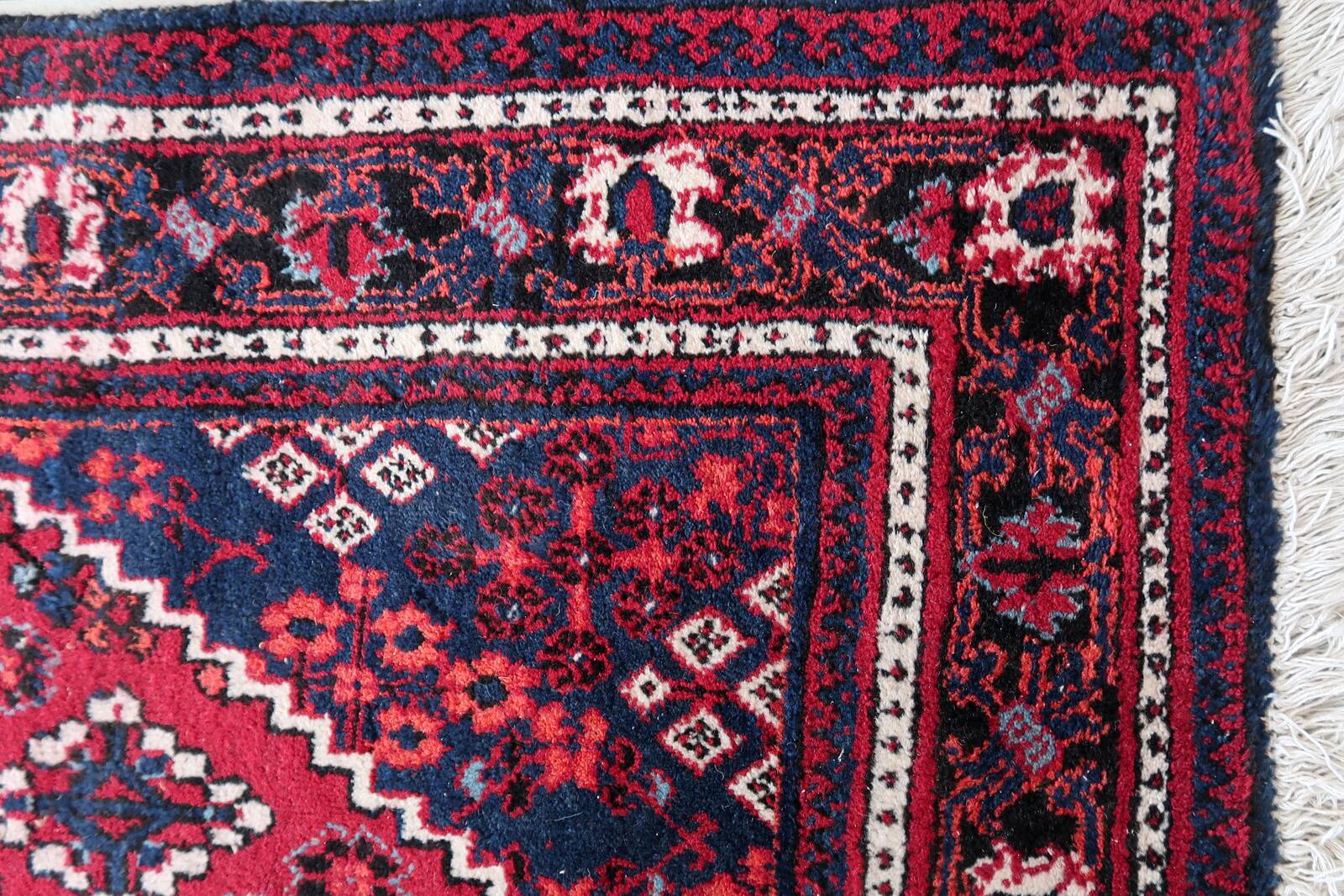 Tapis Vintage Hamadan Fait Main en Laine – Années 1970 – 136 x 205 cm – Rug