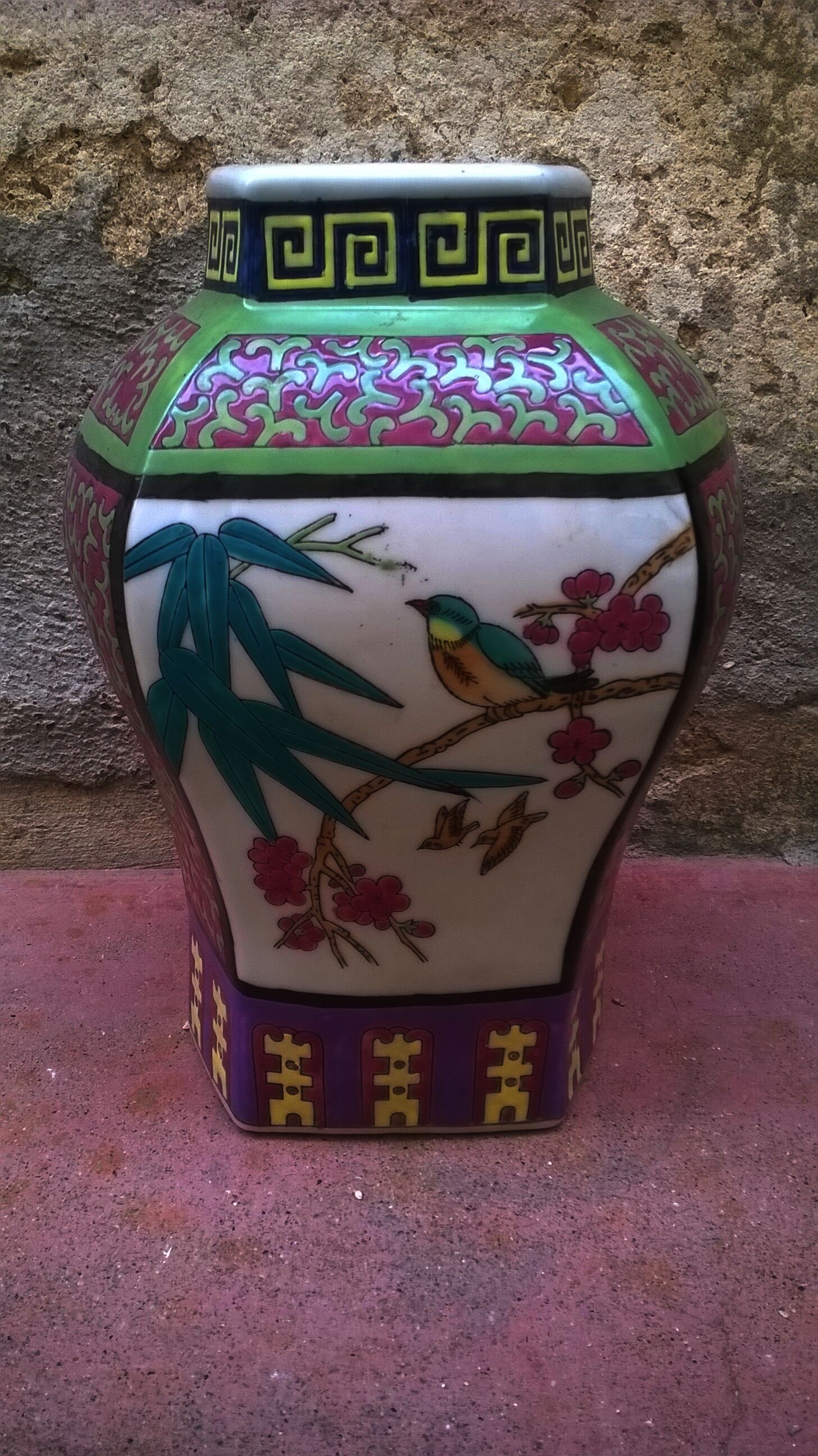 Asian vase "to birds"