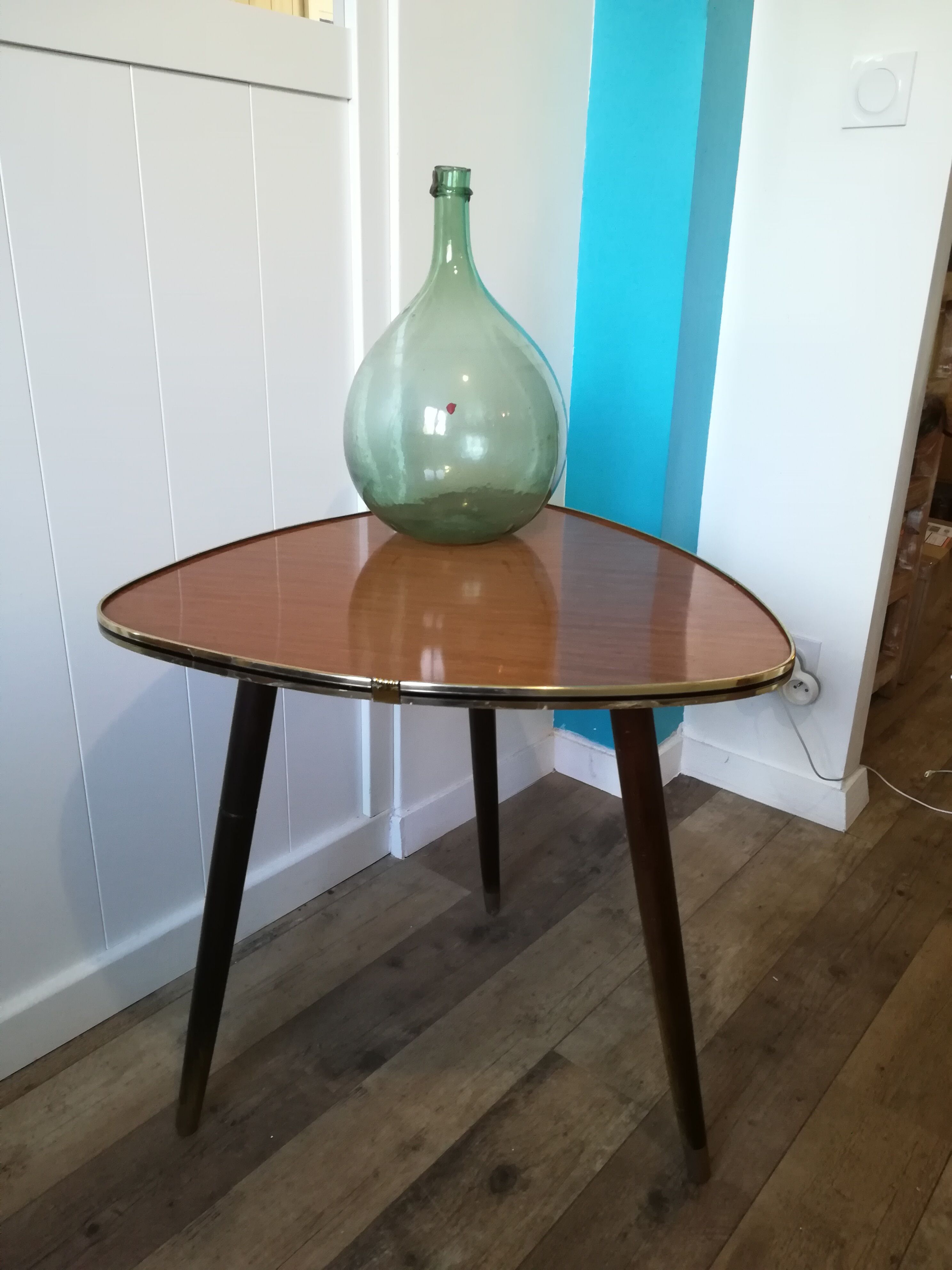 Table basse formica marron