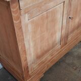 Sideboard with 2 glass panels