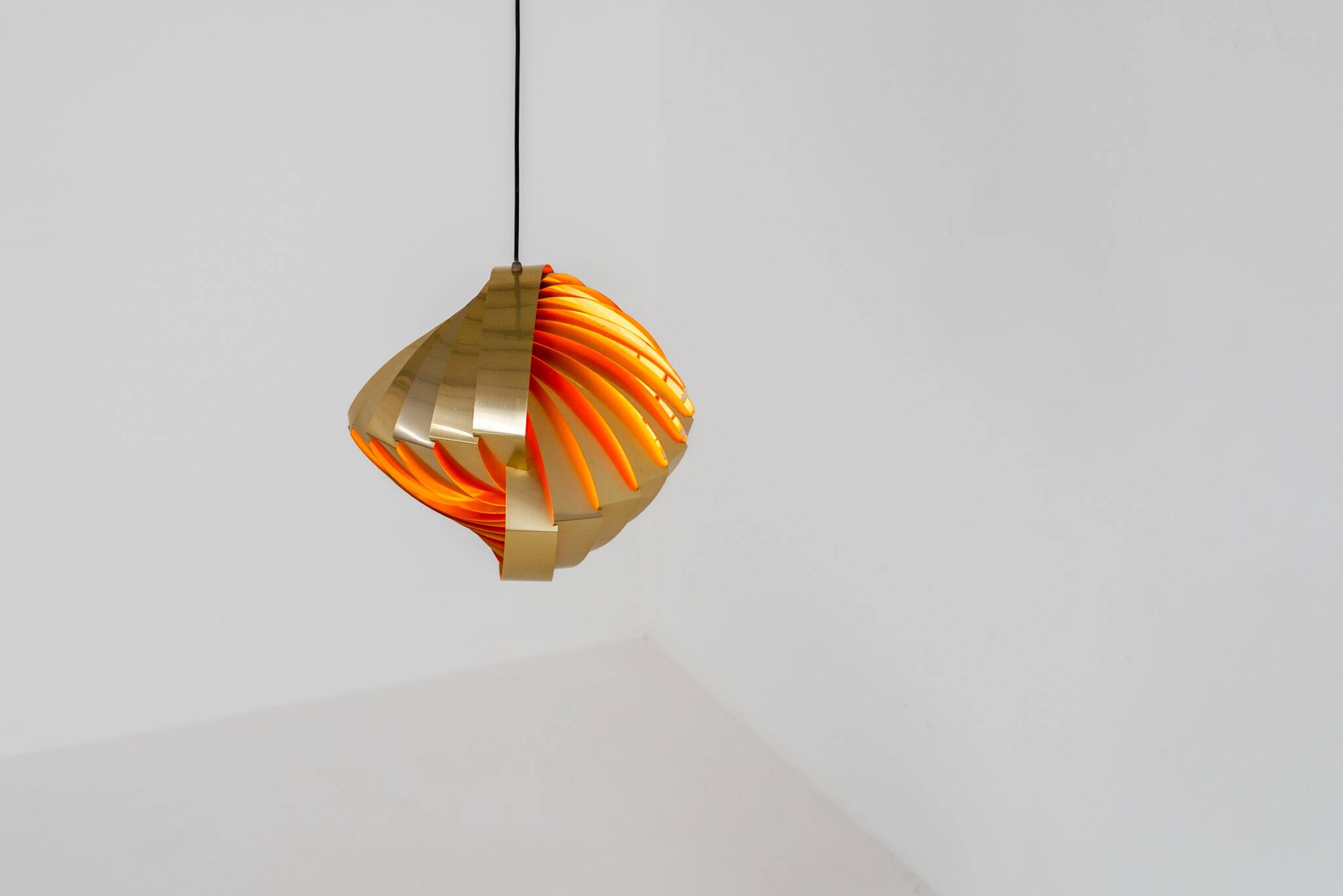 "Konkylie" suspension by Louis Weisdorf for Lyfa