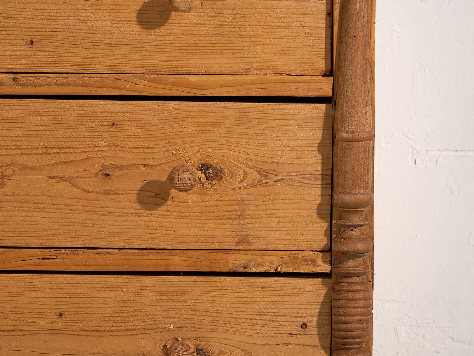 Antique French Provençal chest of drawers (c.1920)