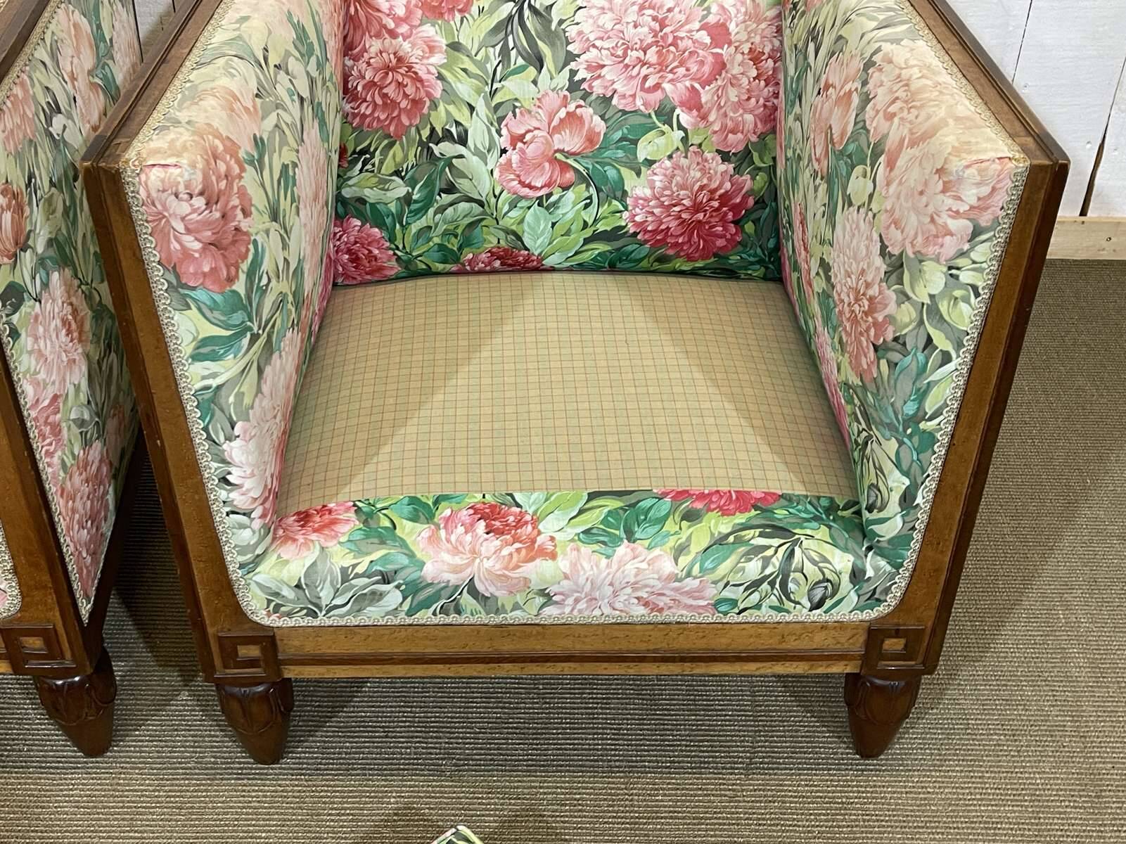 Pair of Art Deco armchairs in mahogany from the 1930s.