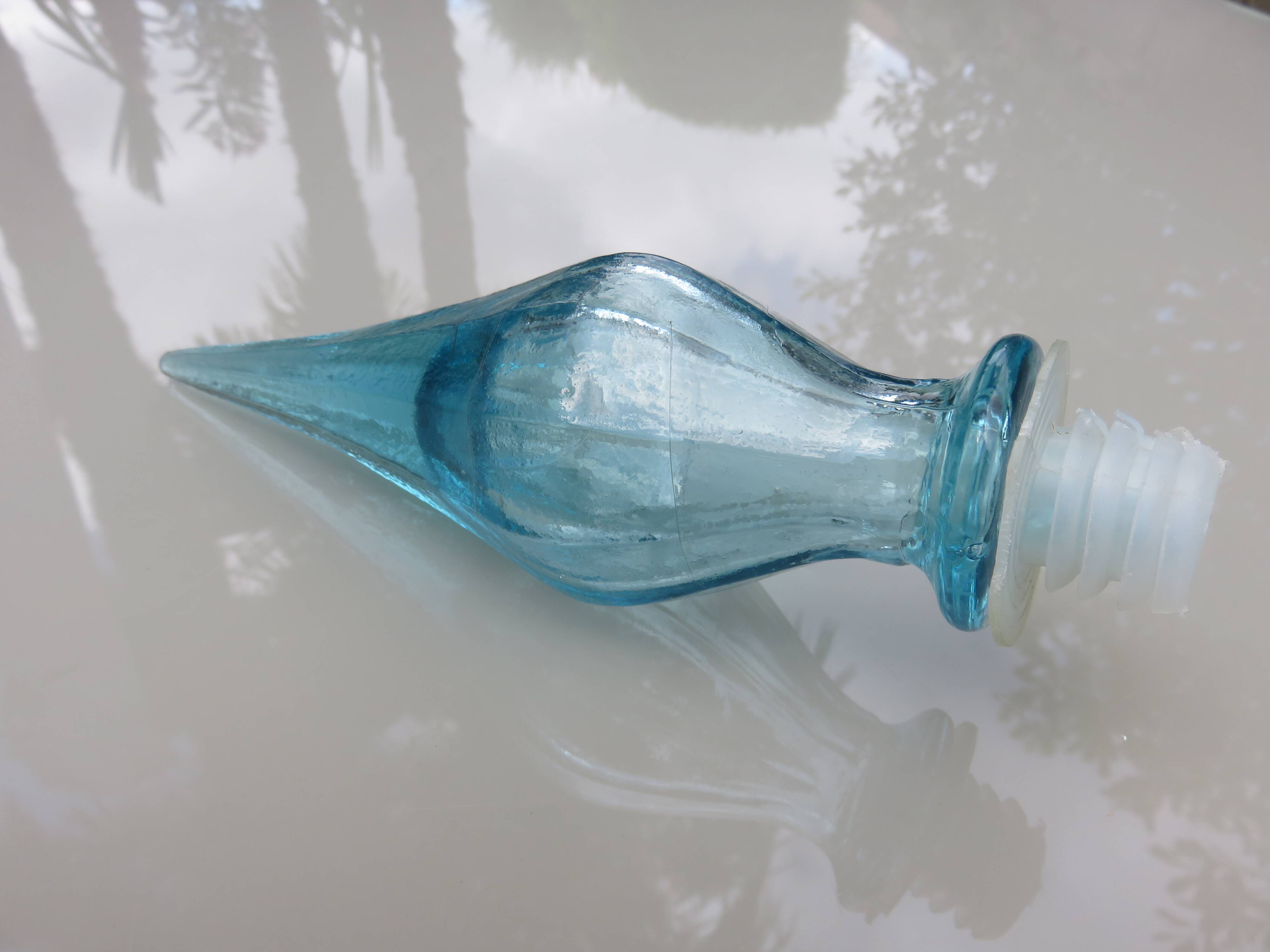 Large Empoli bottle, diamond point, Italy, 60s 70s