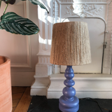 Lampe à poser bleu avec abat-jour en corde