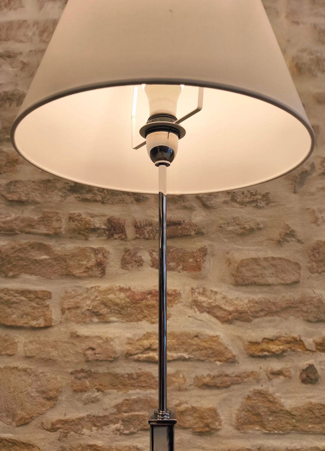 Chrome metal lamp, neoclassical