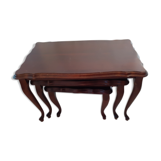 3 pull out tables