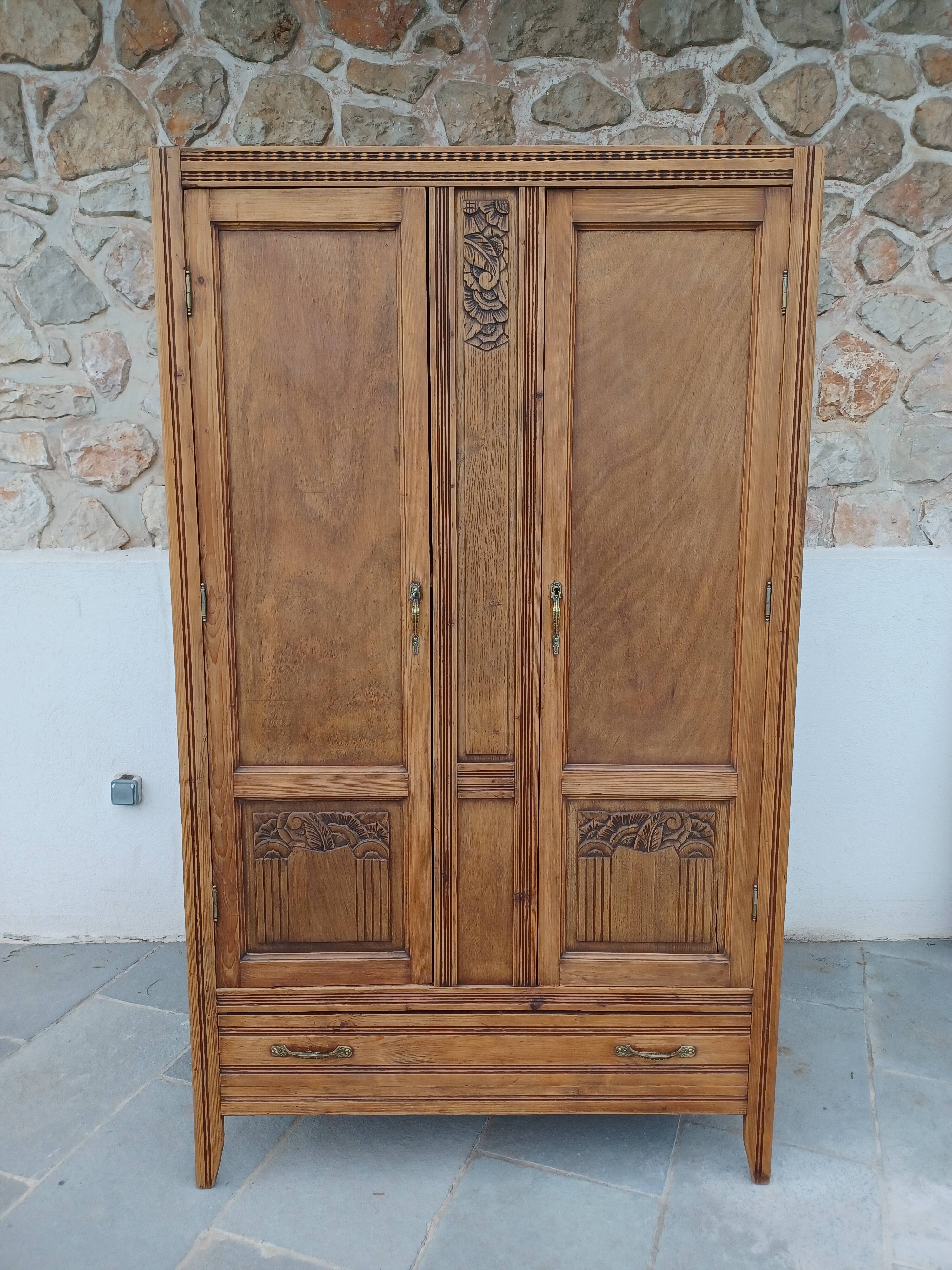Art-deco wardrobe Parisian format