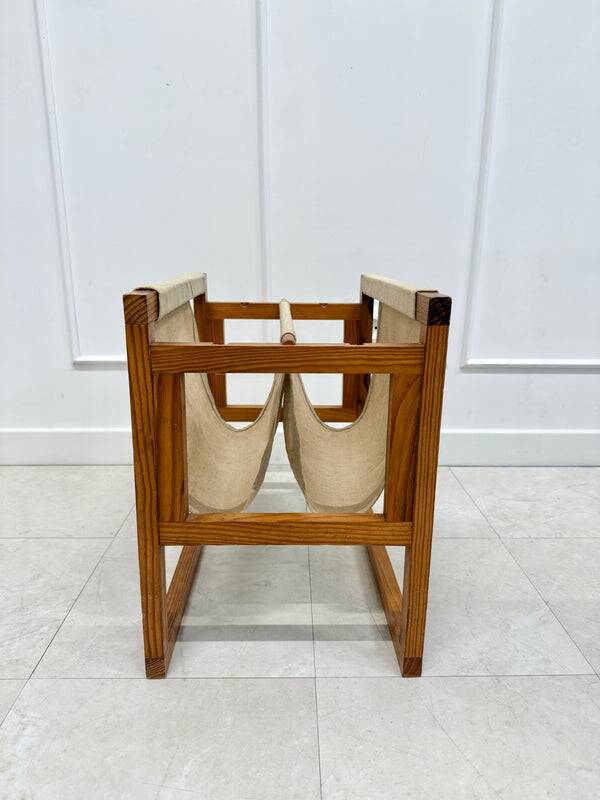 Pine magazine rack