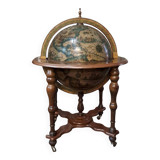Globe Bar