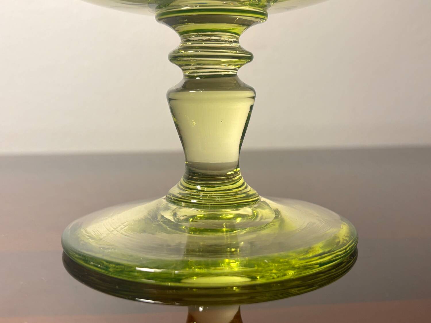 Baccarat/Saint Louis Compotier Ouraline crystal