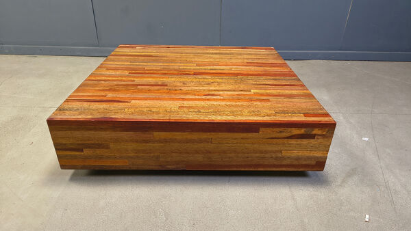 Table basse Aulia par Henk Vos pour Linteloo, années 1990.