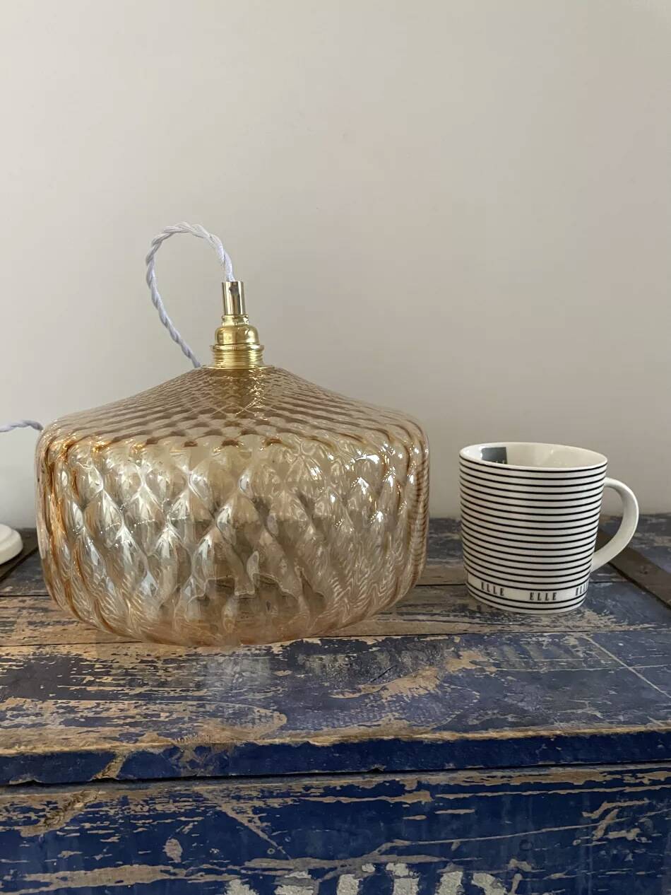 Gold-plated glass pendant light with diamonds