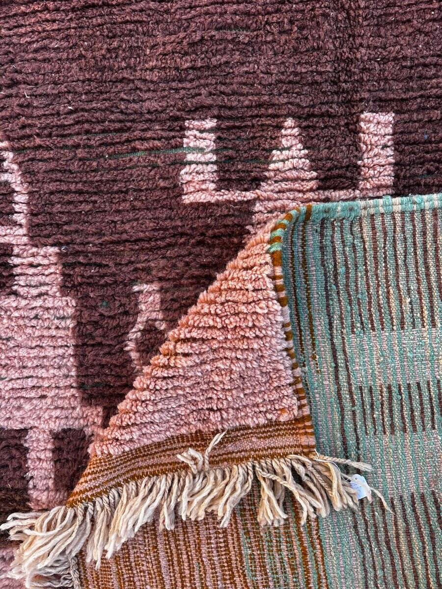 Moroccan Berber rug, Bohemian Boujad in wool.