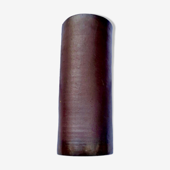 Ceramic roll vase signature to decipher