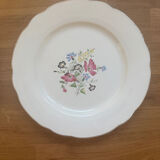 Pair of Sarreguemines Raspaud plates – Floral decoration