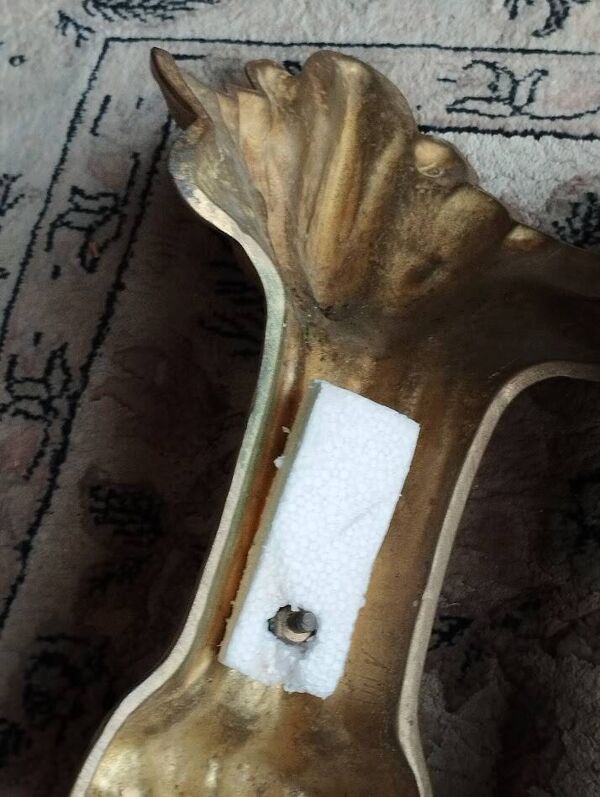 4 pattes de meuble en bronze massif