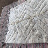 Handwoven Moroccan wool rug size 1.4/2.6 m.