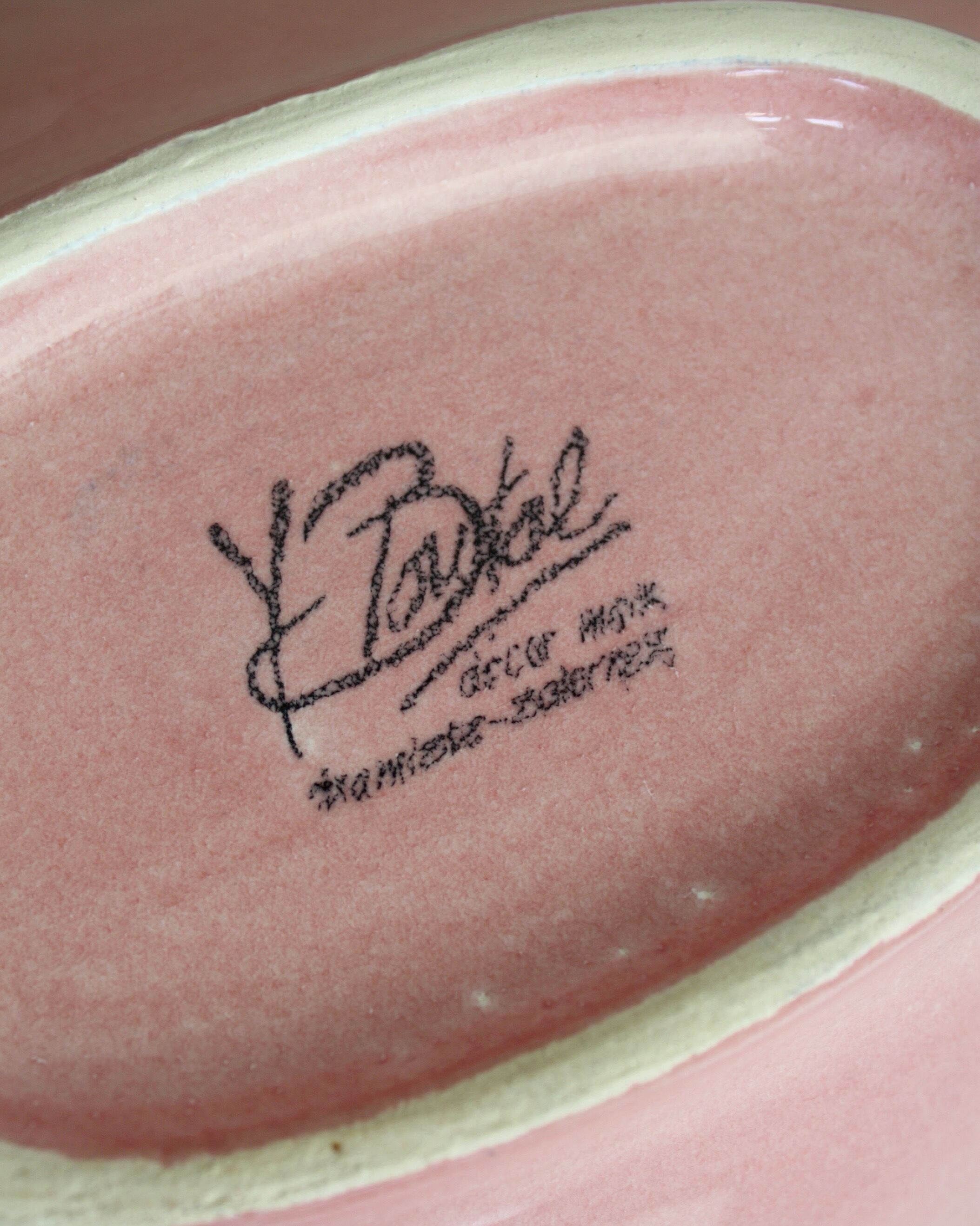 Pocket tray pink ceramic sheet