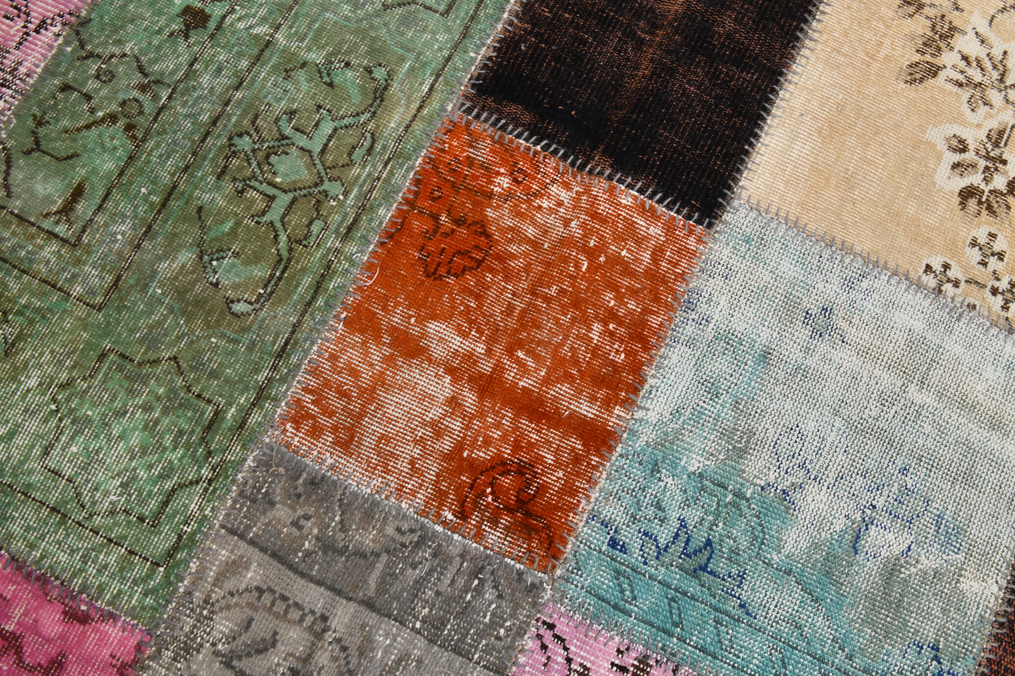 Distressed multicolor turkish rug 299x209 cm