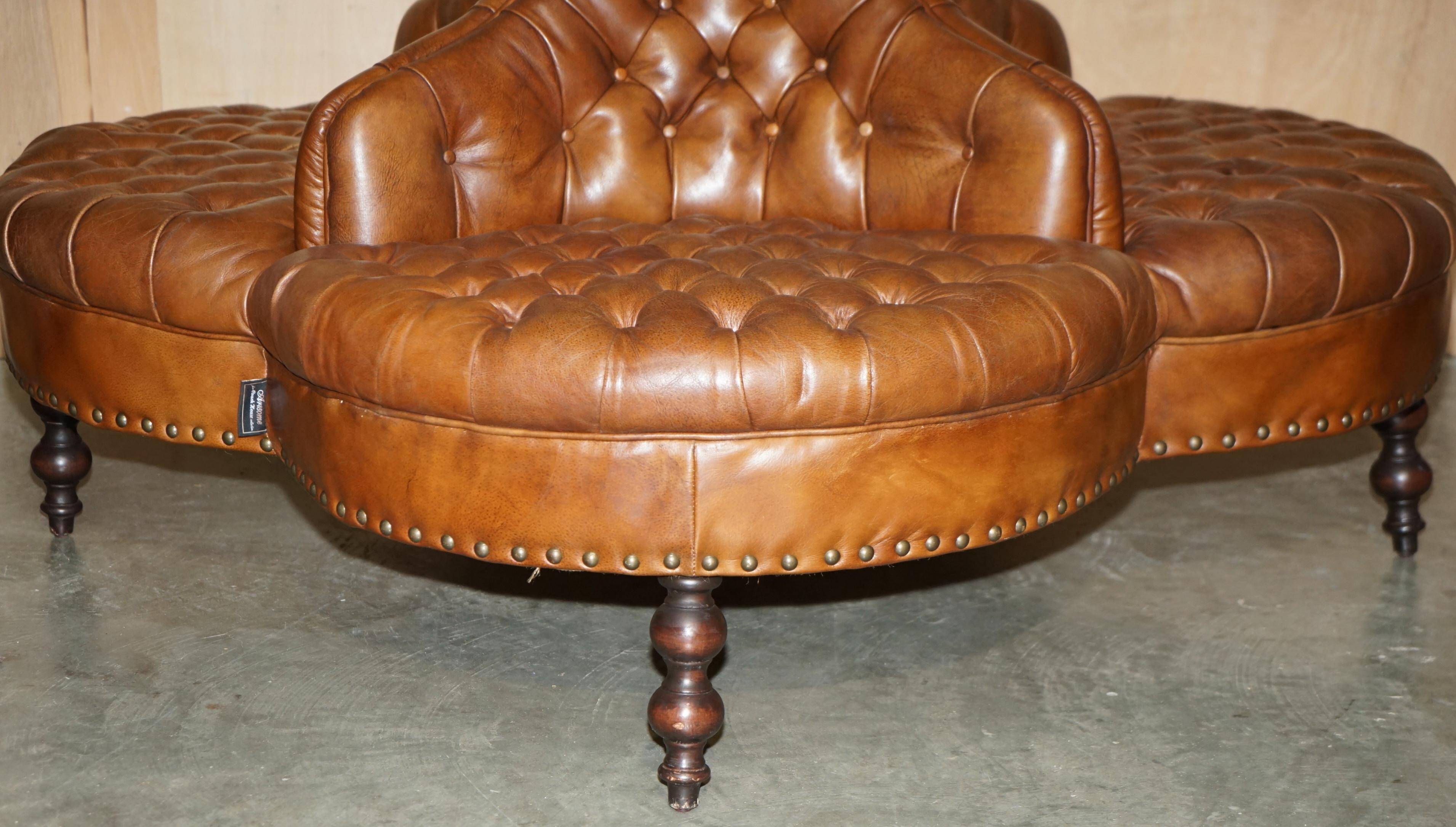 Leather Chesterfield tête-à-tête sofa, 4-seater
