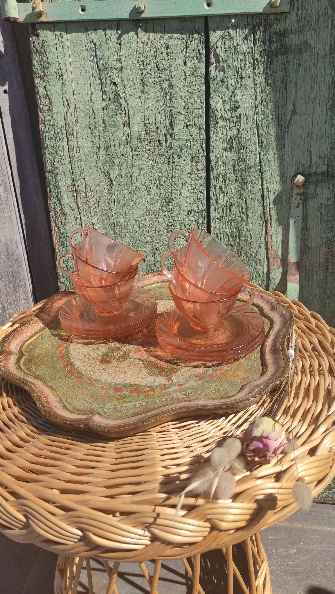 Vintage vereco pink cups France six-serve