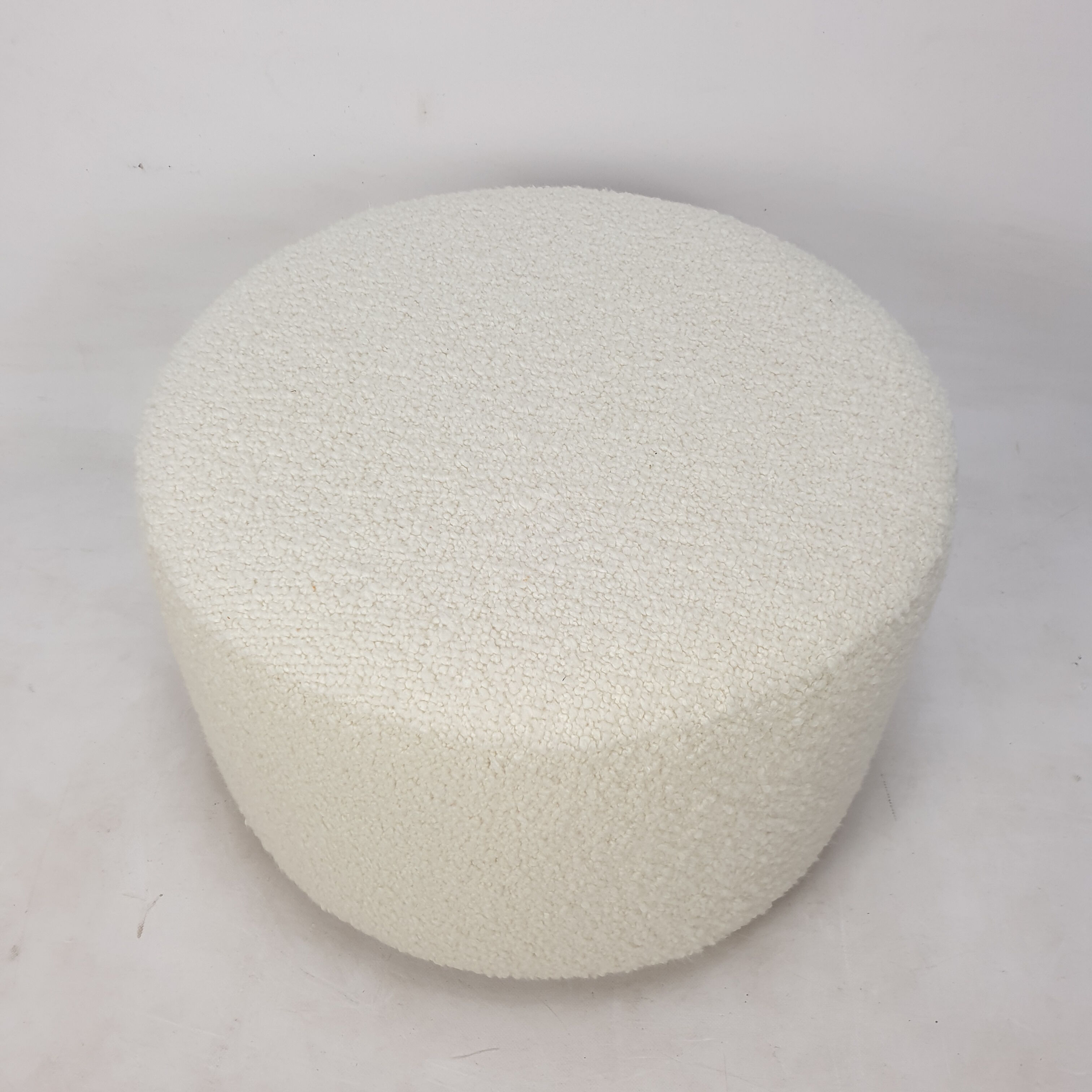 Ensemble de 2 chaises club et 1 pouf par rolf benz