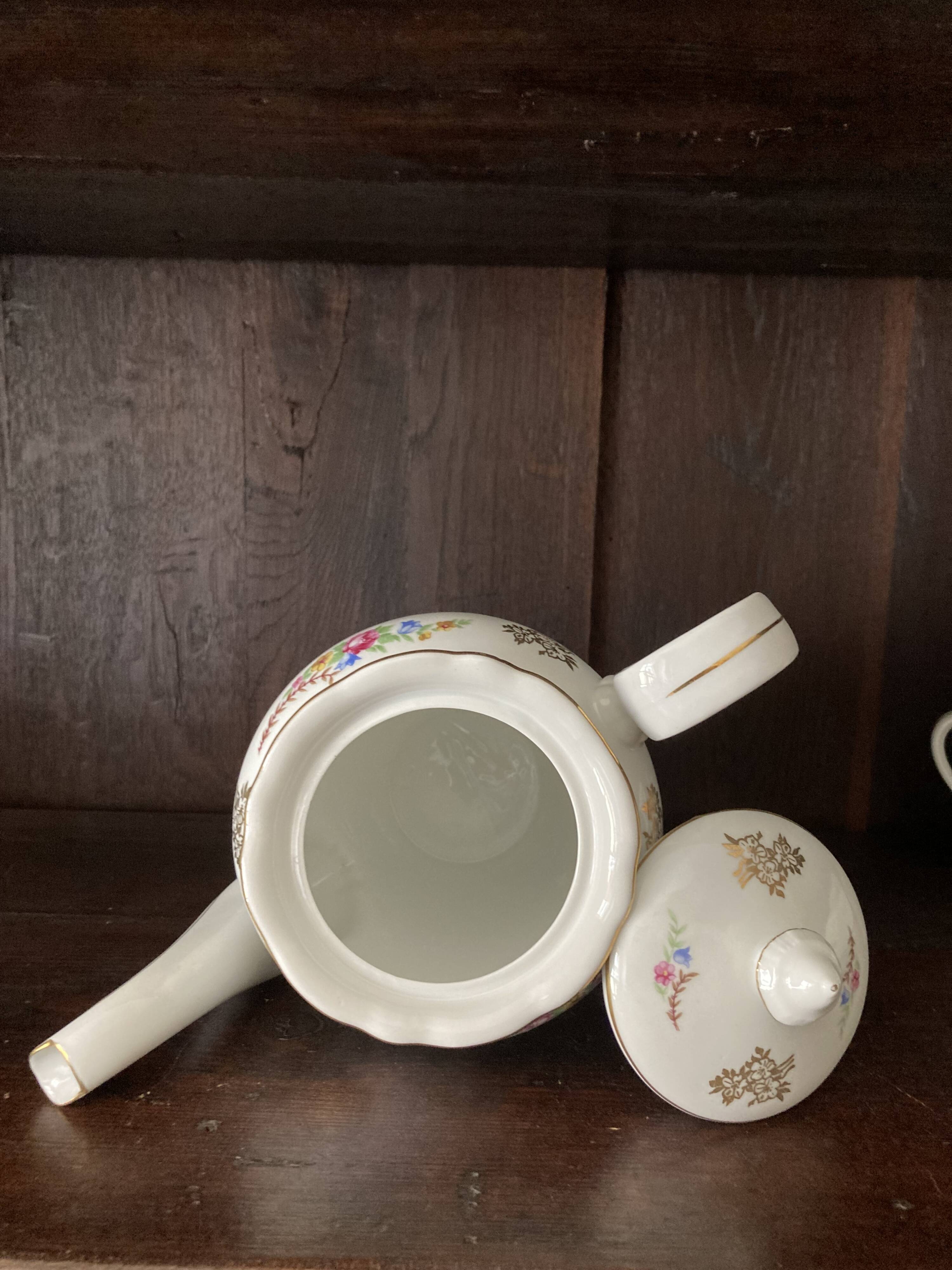 Tea-Café Service