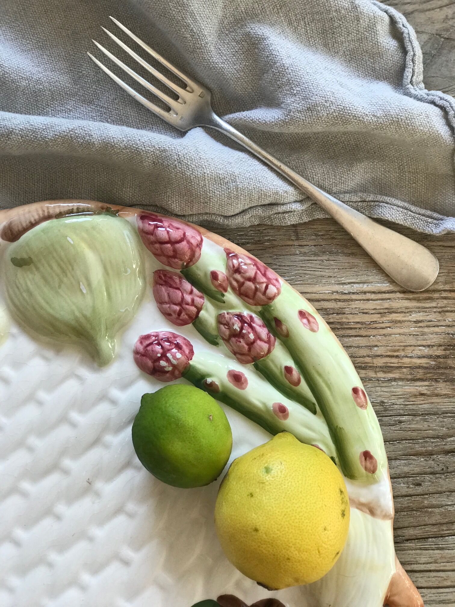 Slurry dish with handles