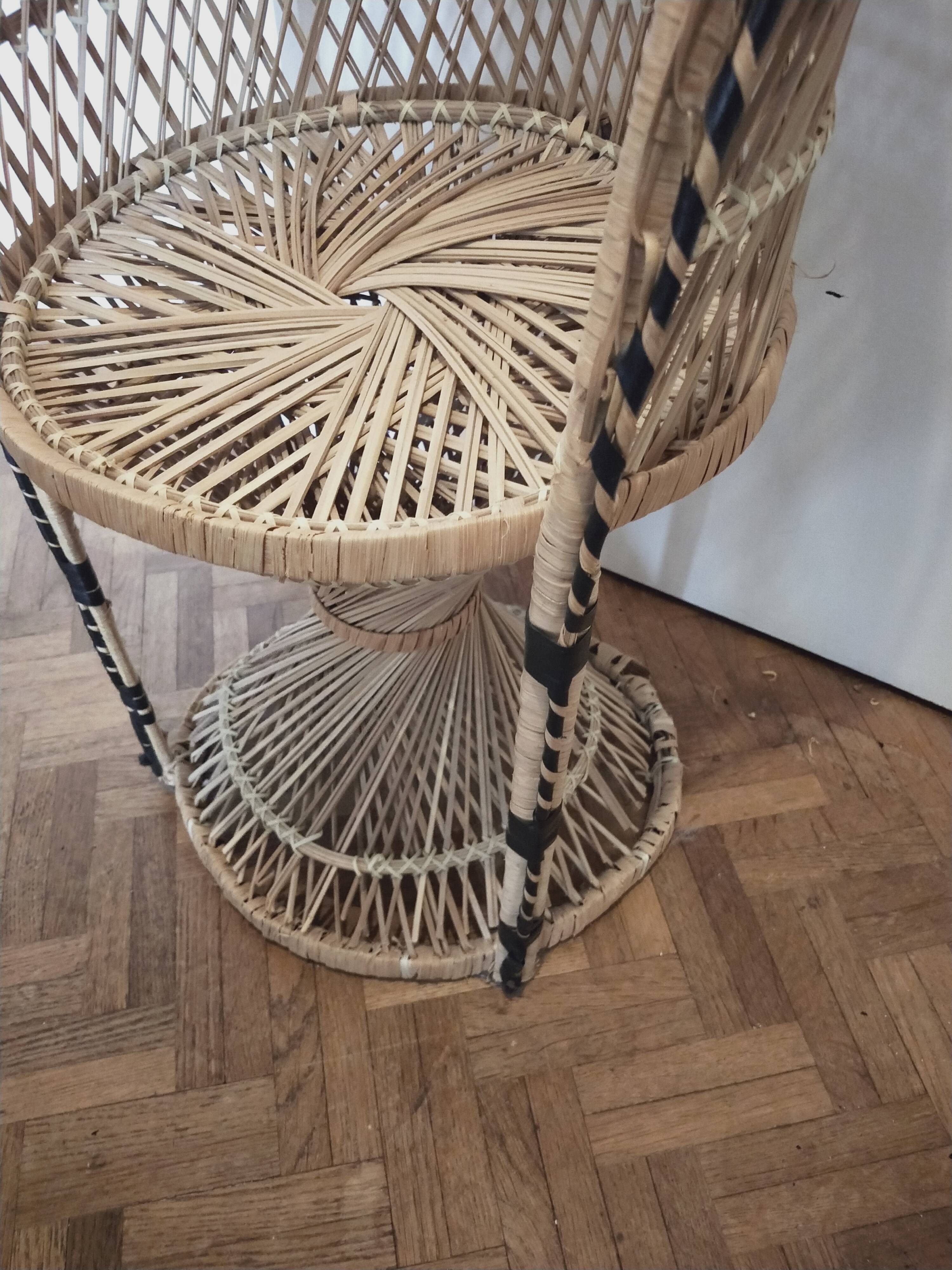 Emmanuelle child chair