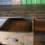 Double-sided cutlery cabinet