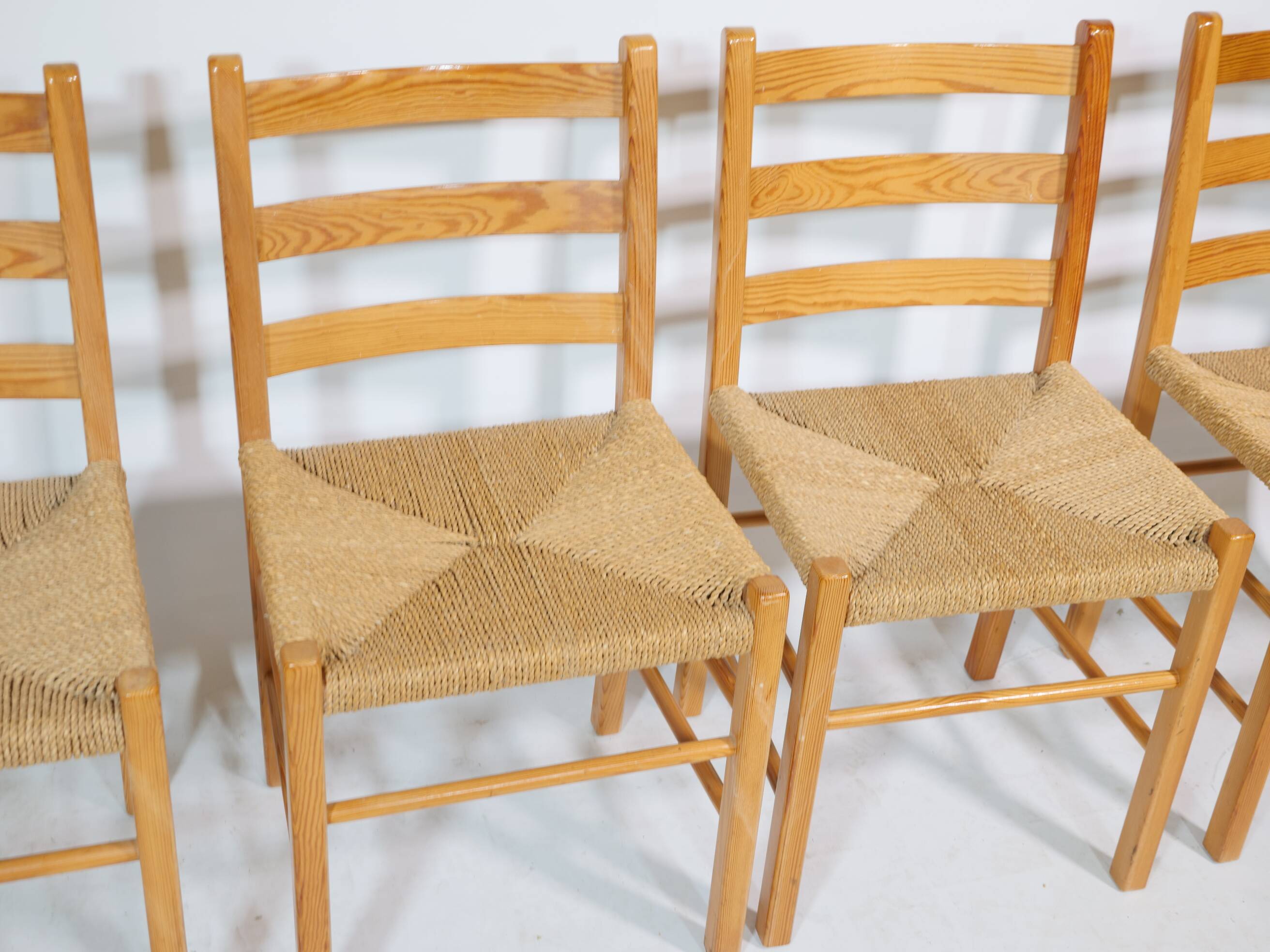 Chaises scandinaves en osier et corde, années 70