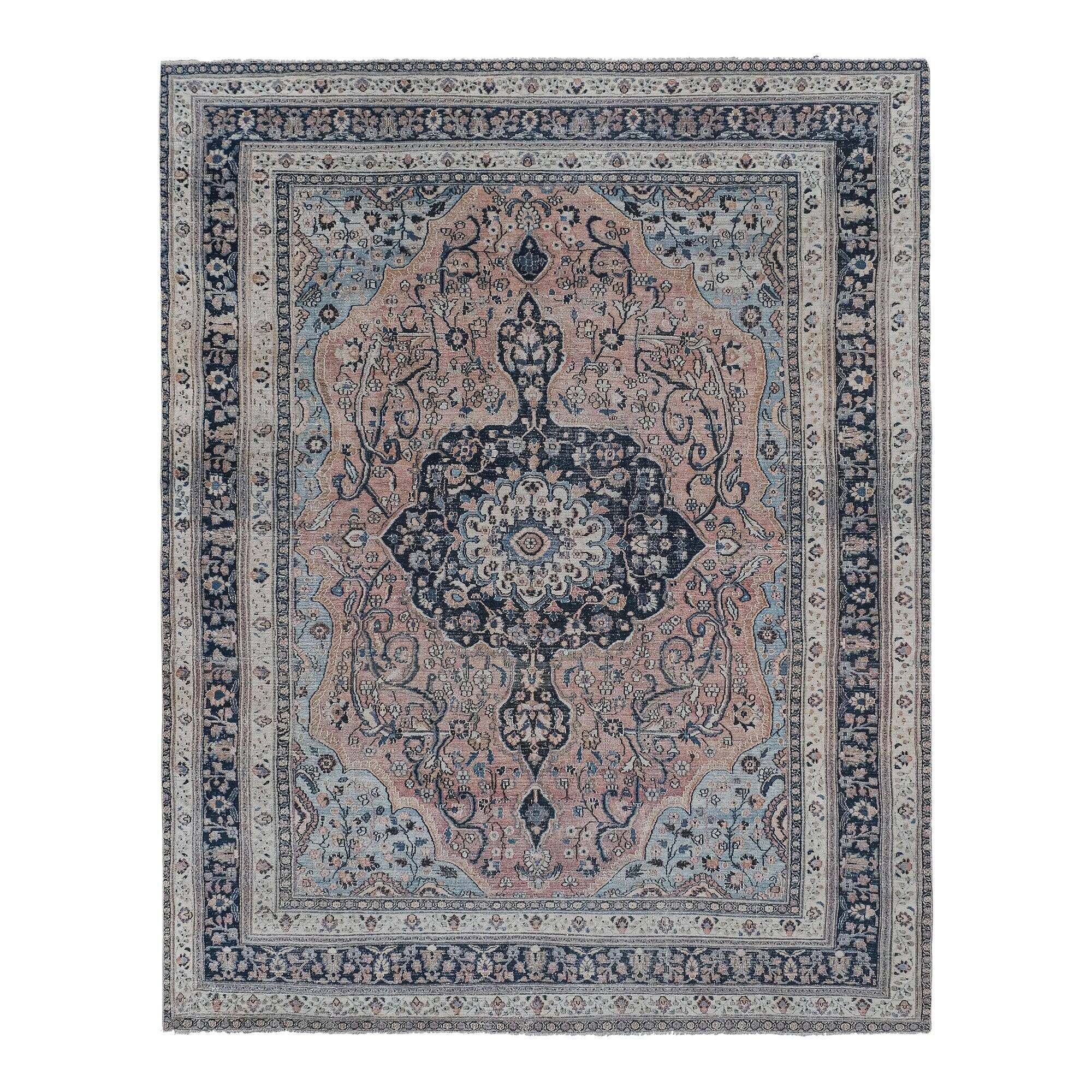 Vintage handmade Turkish rug 290x375 cm