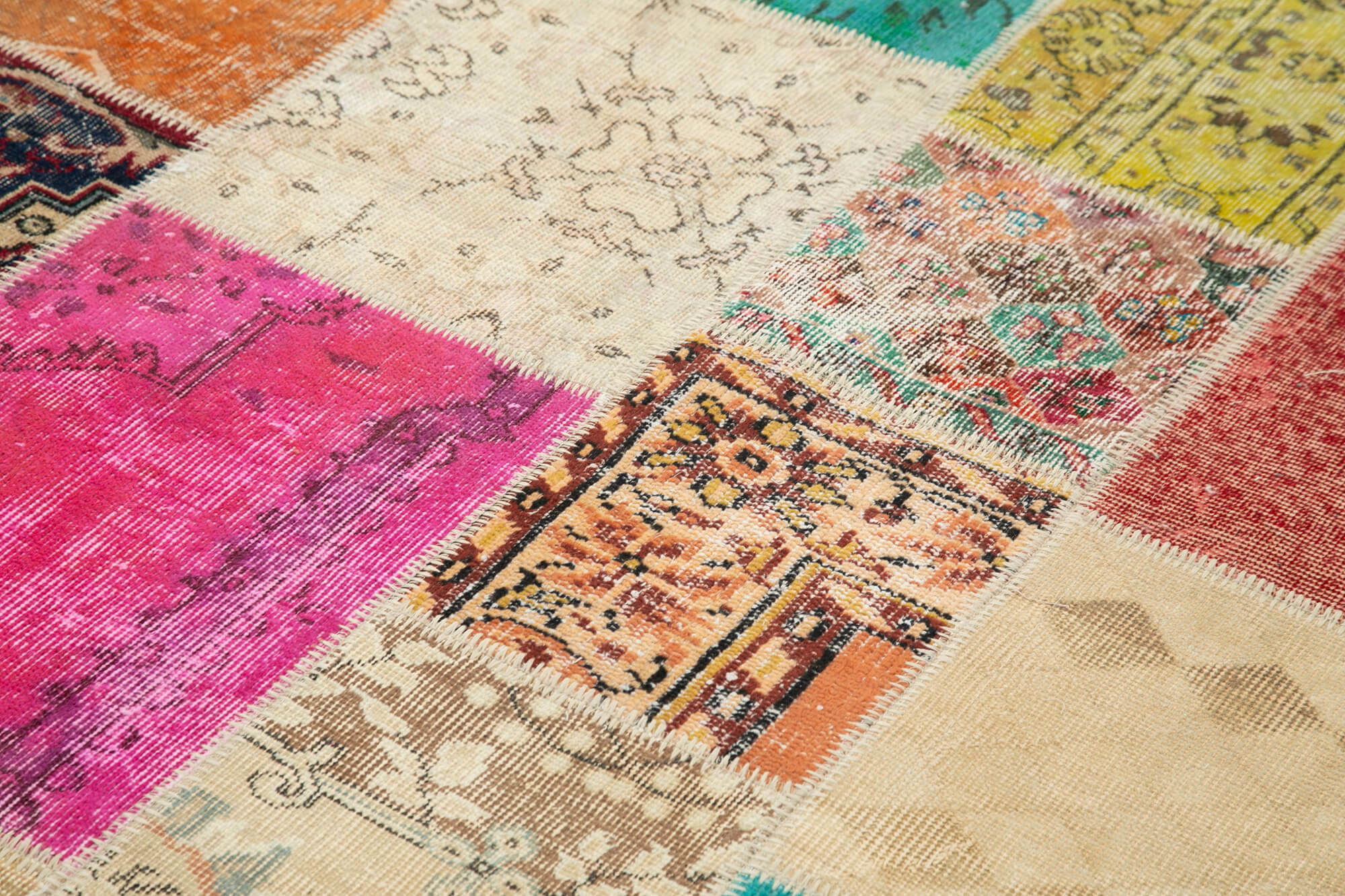 Hand-knotted anatolian contemporary 208 cm x 296 cm multicolor patchwork carpet