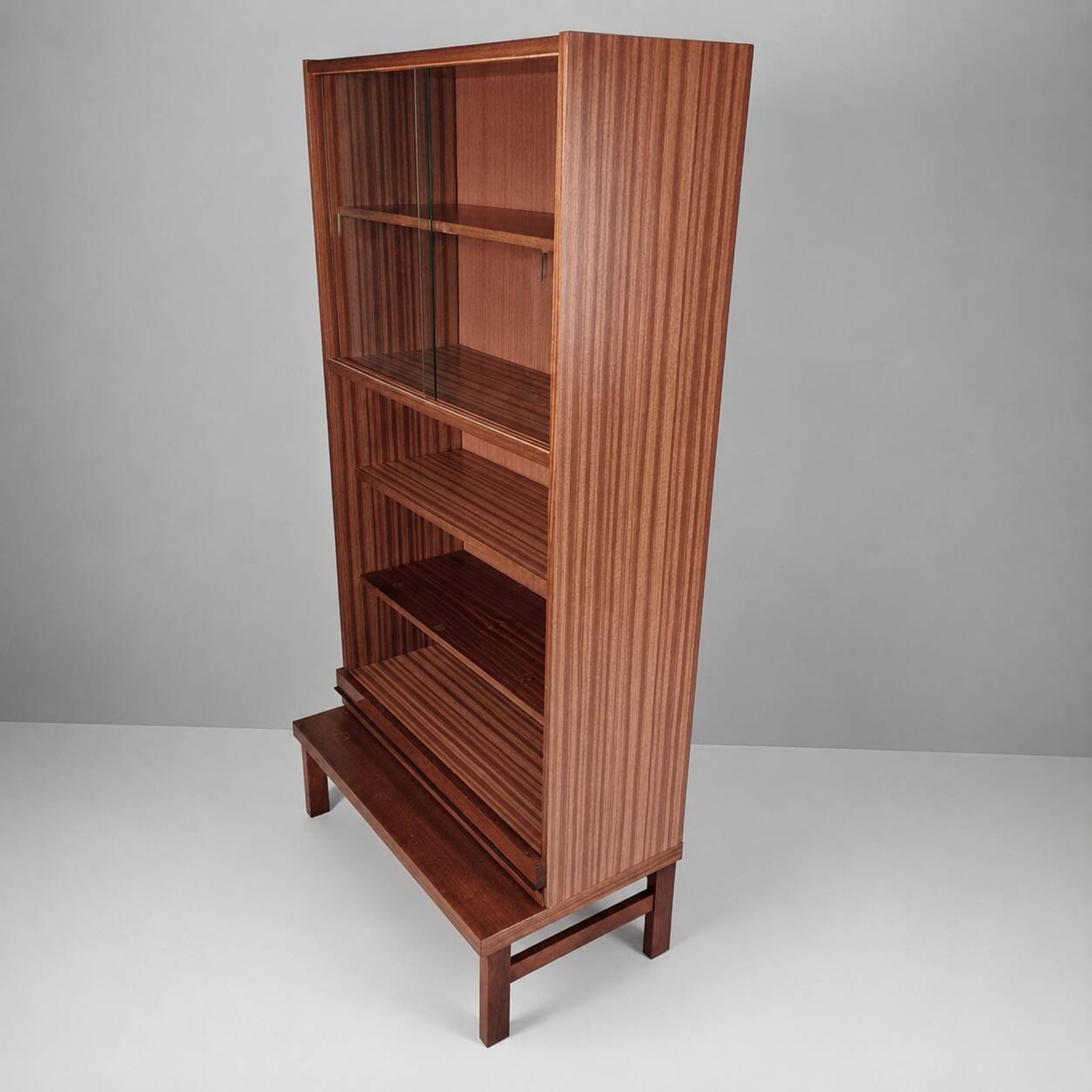 Vitrine vintage, années 1970