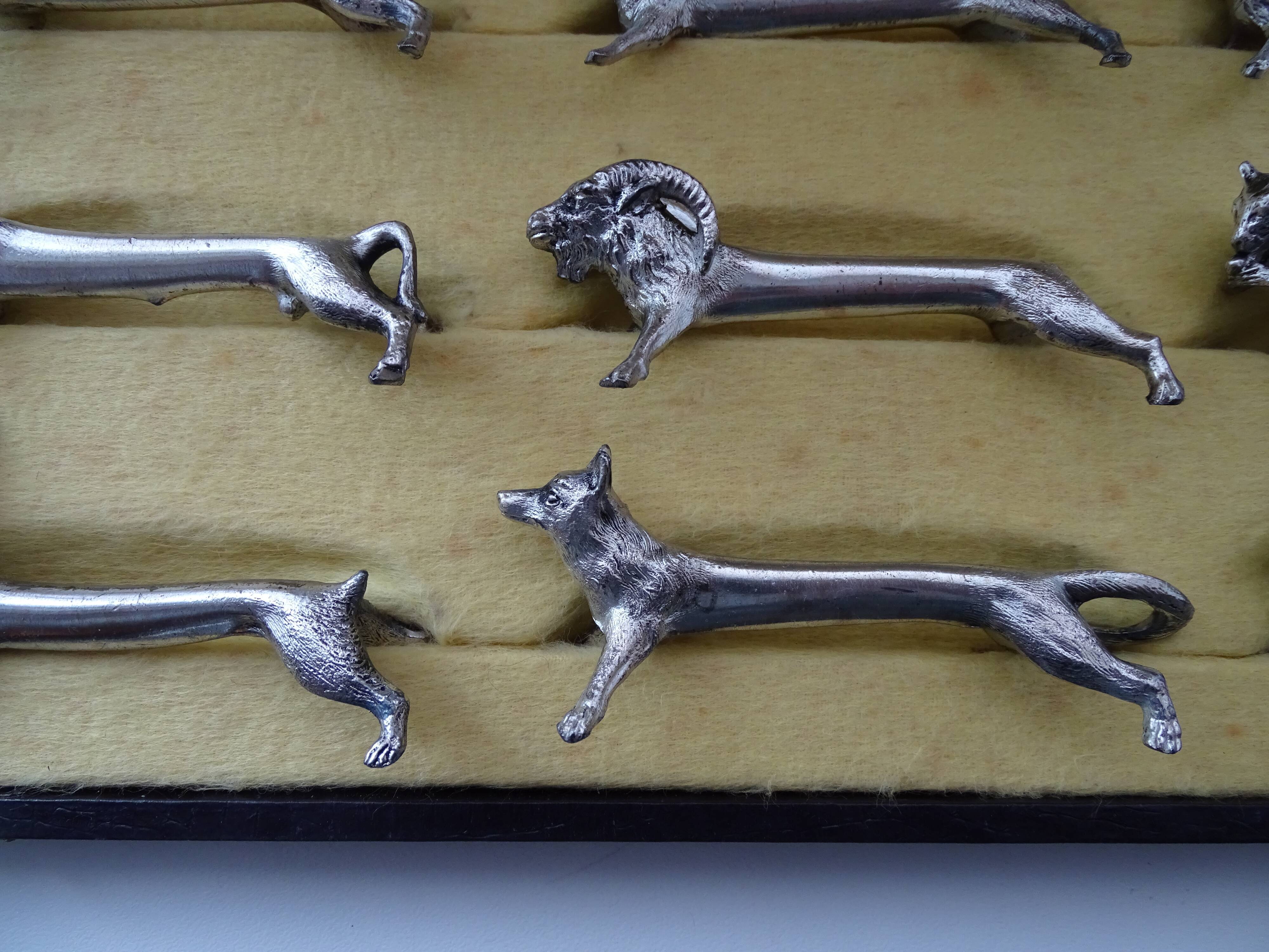 12 animal knife holders Art Deco antique silver metal in case