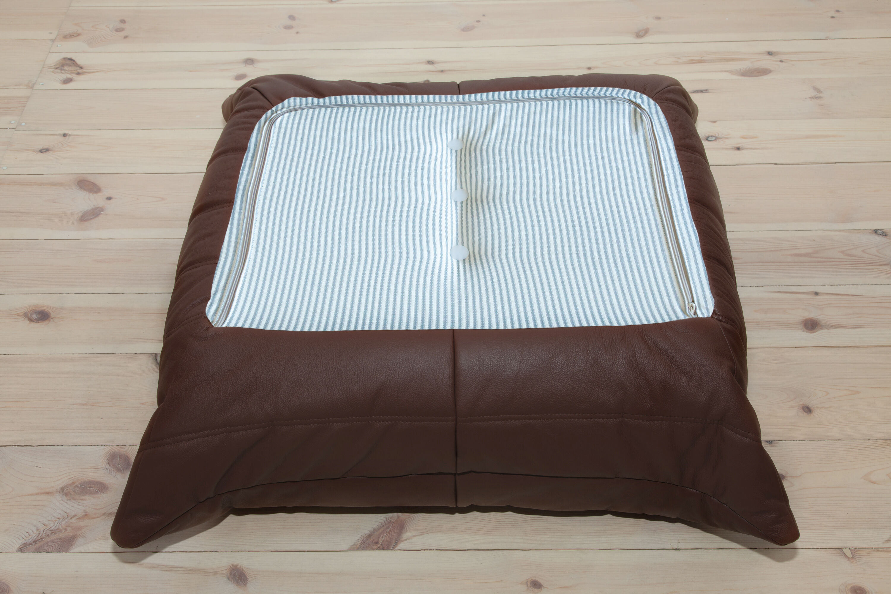 Togo model designed by Michel Ducaroy 1973