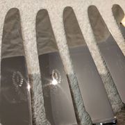 12 silver-plated dessert knives by Boulenger, Louis XV style, half-rich.