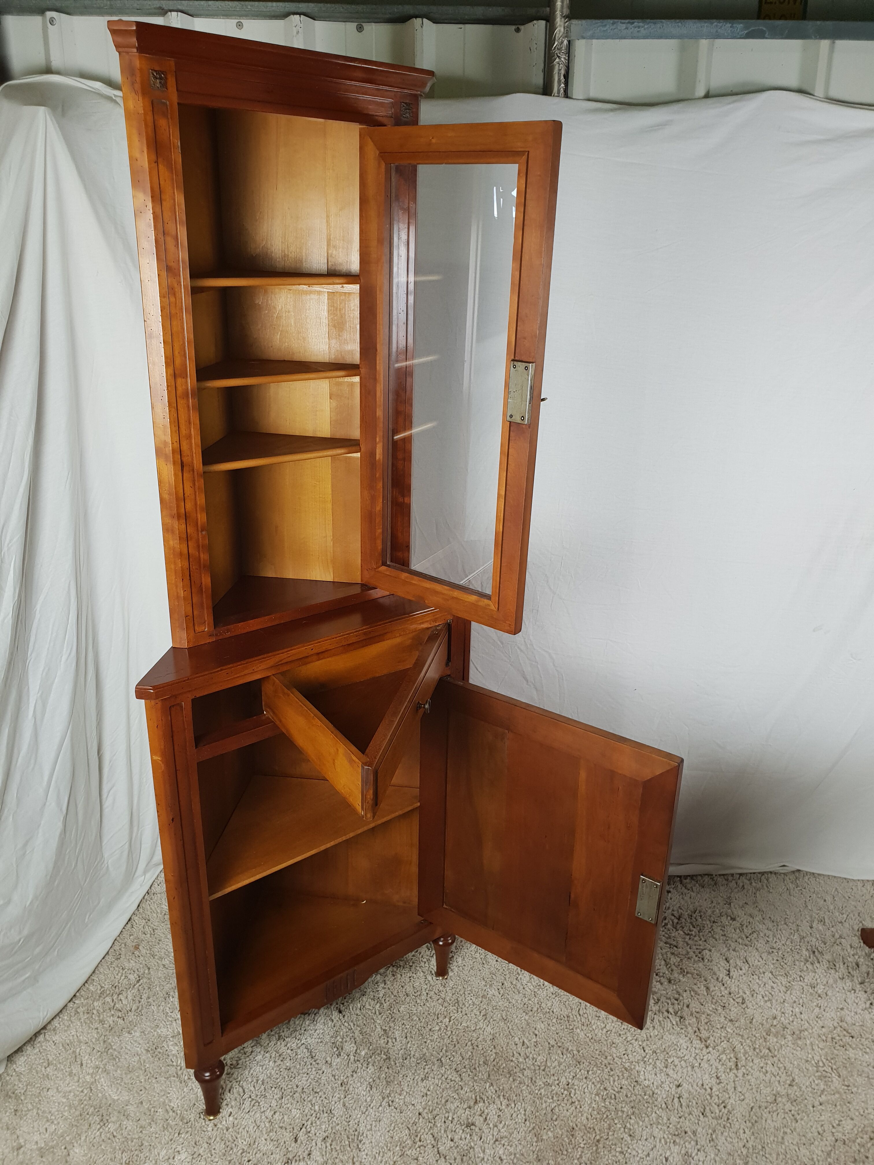 Furniture corner 2 vitreous Louis-Philippe style