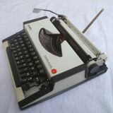 Luxury Olympia Traveler typewriter