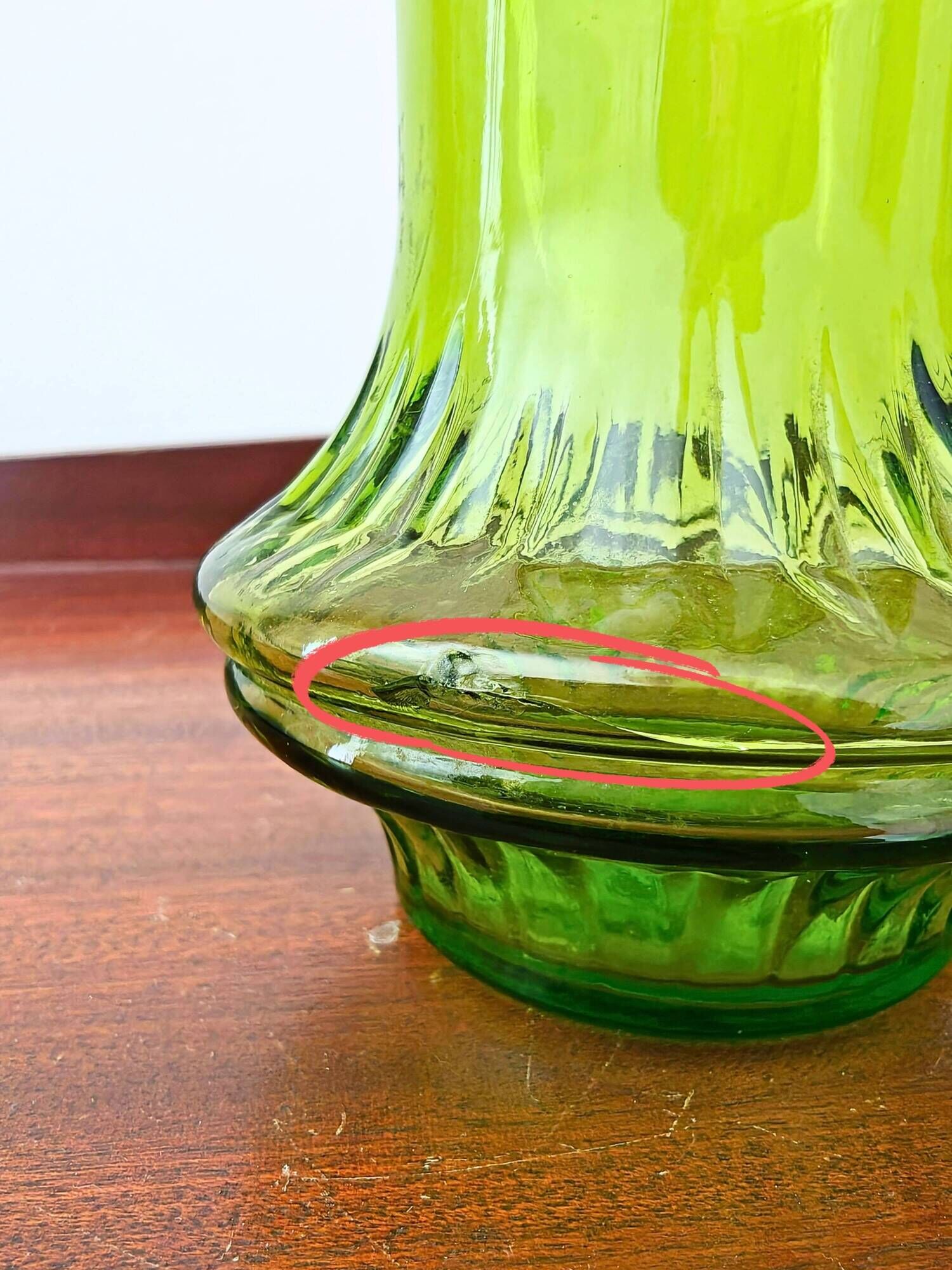 Bouteille Empoli Mid-Century en verre vert