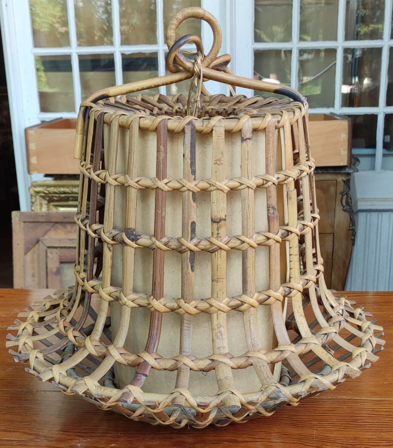 Large rattan suspension in the 1960s