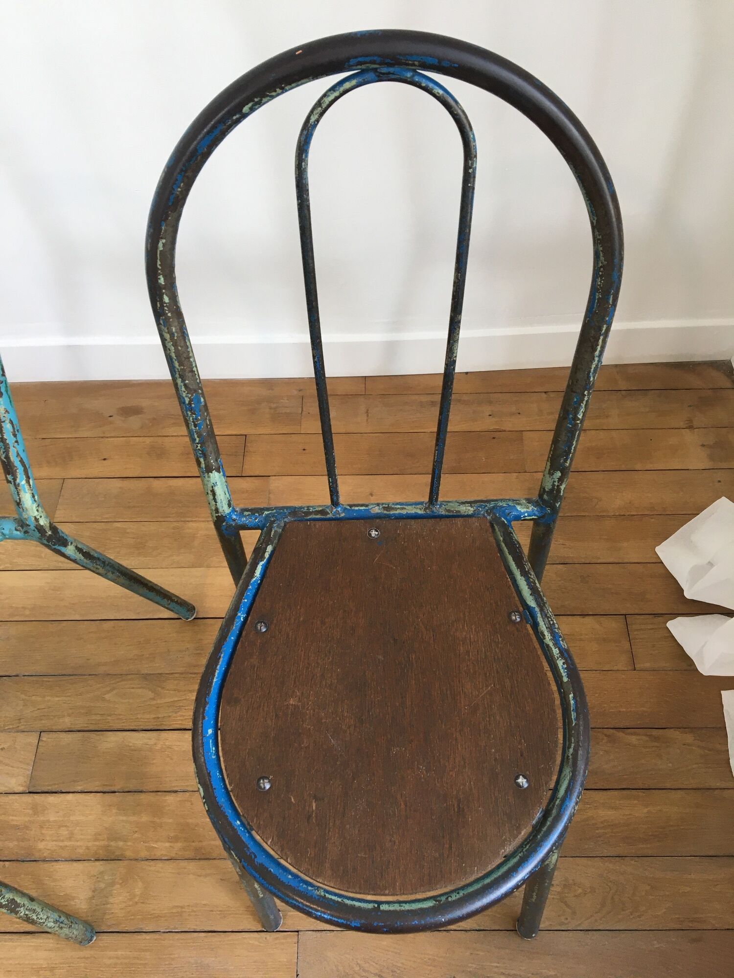 Industrial chair made of wood and metal